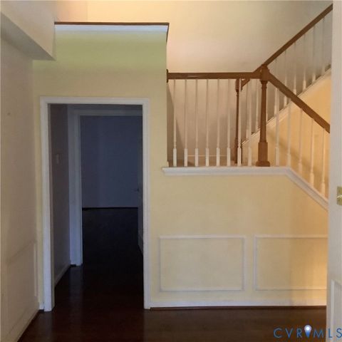 12132 Heath Pond Dr, Ashland, VA 23005