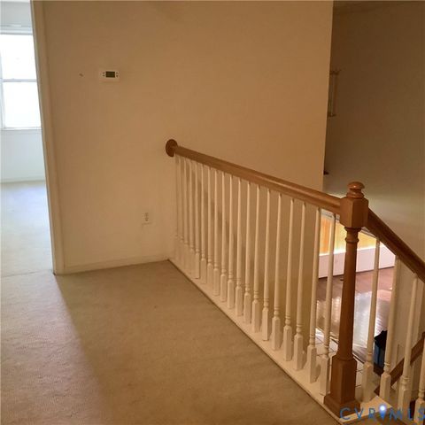 12132 Heath Pond Dr, Ashland, VA 23005