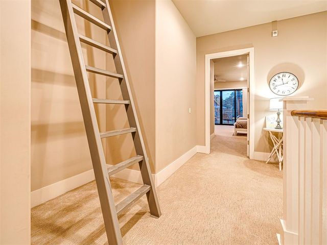 37271 S Cliff Crest Drive, Langley, OK 74301