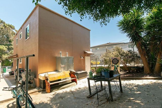 4225 4227 Whittier St, San Diego, CA 92107