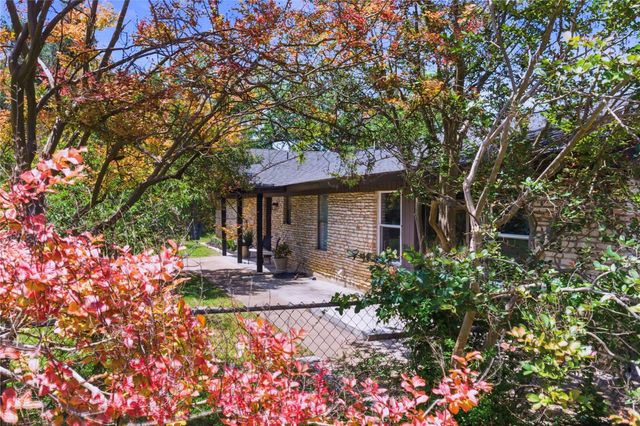 8203 N Madrone TRL N, Austin, TX 78737