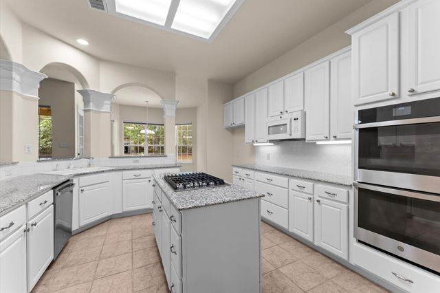 32803 Sunrise Drive, Magnolia, TX 77354