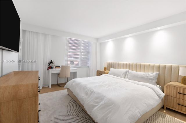 5161 Collins Ave 411, Miami Beach, FL 33140