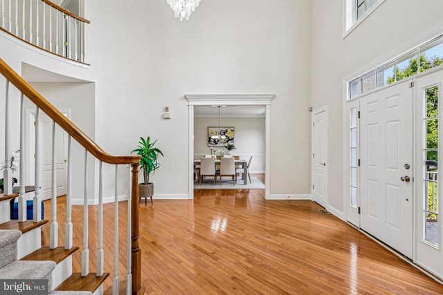 4 GOLDFINCH CT, Plainsboro, NJ 08536