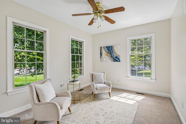 4 GOLDFINCH CT, Plainsboro, NJ 08536