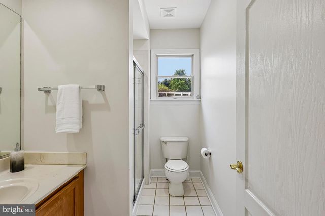 4 GOLDFINCH CT, Plainsboro, NJ 08536