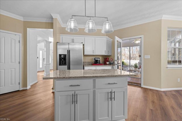 2485 Windy Pines BND, Virginia Beach, VA 23456