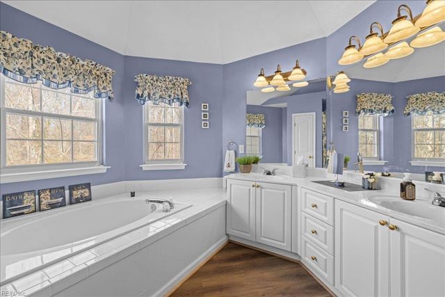 2485 Windy Pines BND, Virginia Beach, VA 23456