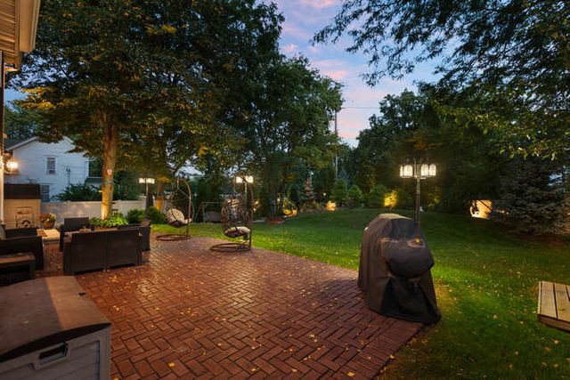 2405 Finn Court, Plainfield, IL 60586