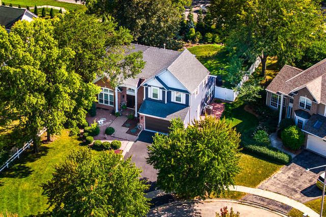 2405 Finn Court, Plainfield, IL 60586