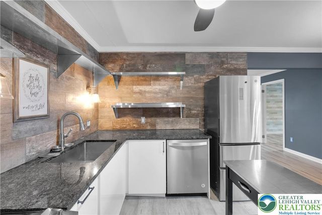 1942 Greenleaf Street, Bethlehem City, PA 18017