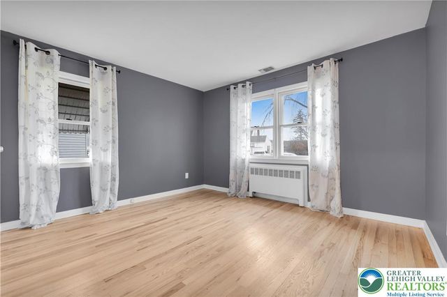 1942 Greenleaf Street, Bethlehem City, PA 18017