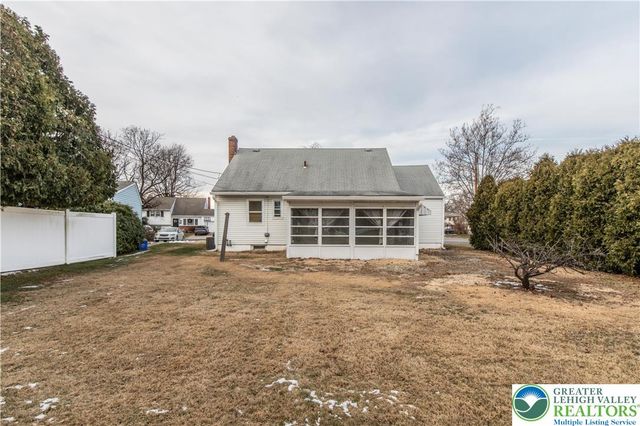 1942 Greenleaf Street, Bethlehem City, PA 18017