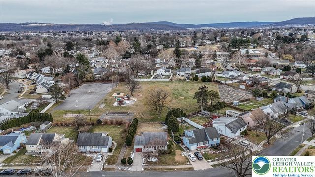 1942 Greenleaf Street, Bethlehem City, PA 18017