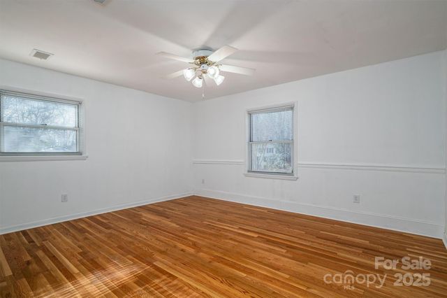 9026 Longview Drive, Charlotte, NC 28214