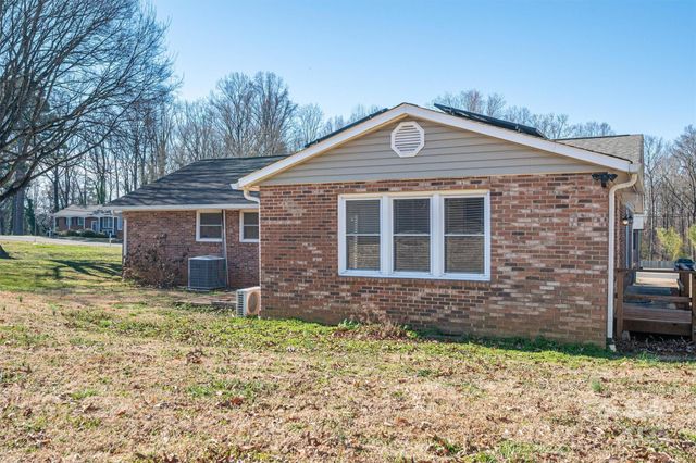 9026 Longview Drive, Charlotte, NC 28214