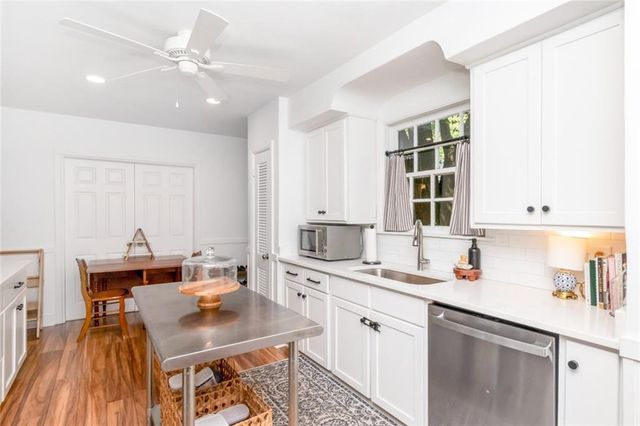4 Felder Place, Mobile, AL 36606