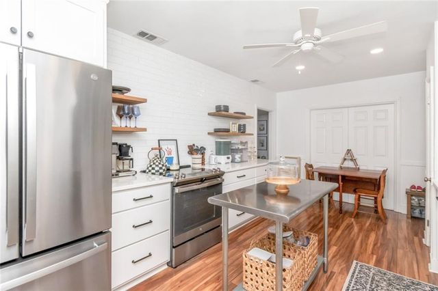 4 Felder Place, Mobile, AL 36606
