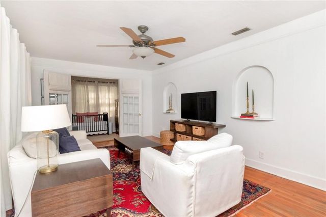 4 Felder Place, Mobile, AL 36606