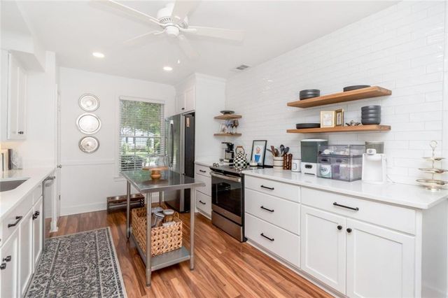 4 Felder Place, Mobile, AL 36606
