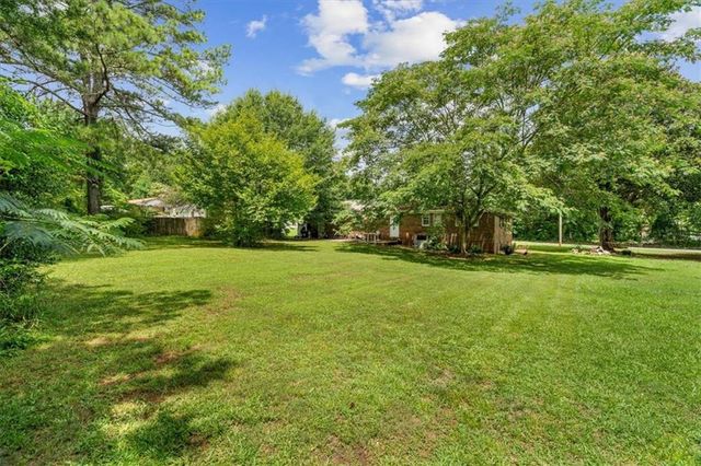126 Kinman Road SW, Calhoun, GA 30701