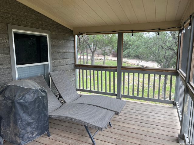 333 Spanish Oak, Bandera, TX 78003