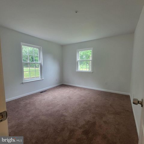 4621 RED HAWK TER, Bladensburg, MD 20710