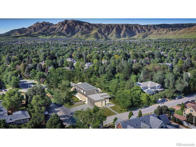 2090 Orchard Avenue, Boulder, CO 80304