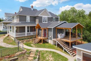1820 SUMMIT, Hot Spring, SD 57747