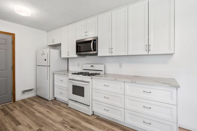 10692 104th Place N, Maple Grove, MN 55369
