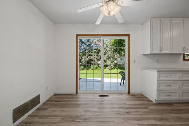 10692 104th Place N, Maple Grove, MN 55369