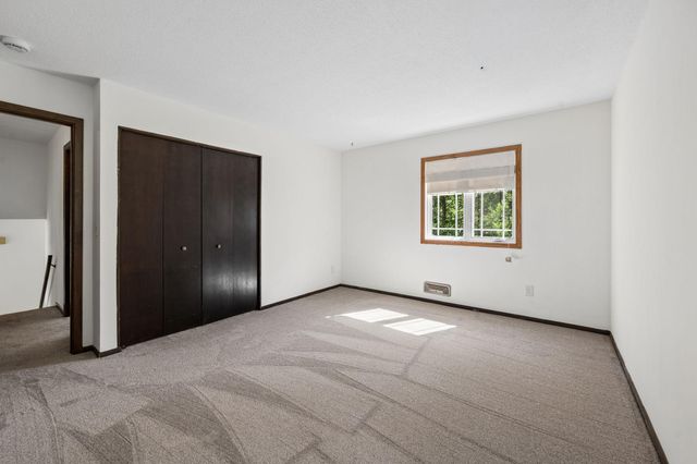 10692 104th Place N, Maple Grove, MN 55369