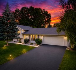 10692 104th Place N, Maple Grove, MN 55369