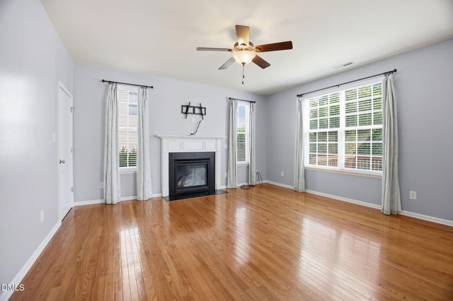 225 Harbor Fog Trail, Holly Springs, NC 27540