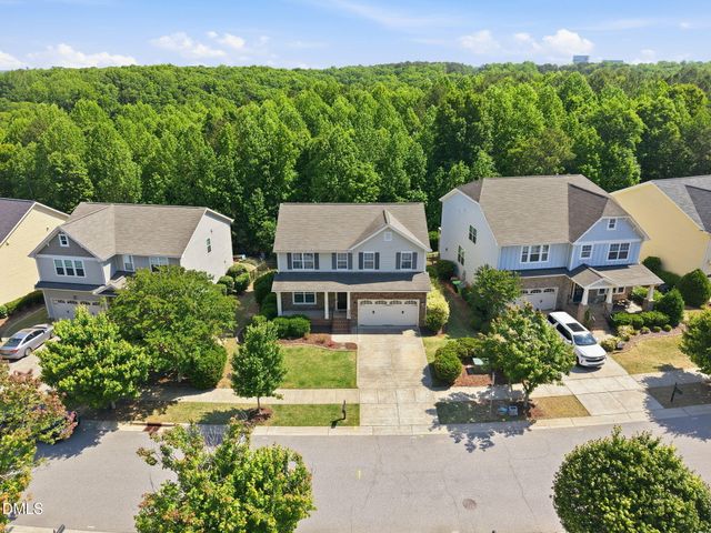 225 Harbor Fog Trail, Holly Springs, NC 27540