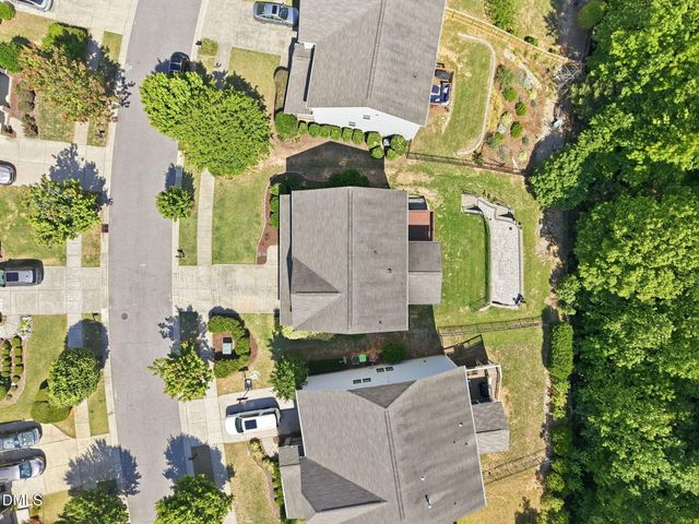 225 Harbor Fog Trail, Holly Springs, NC 27540