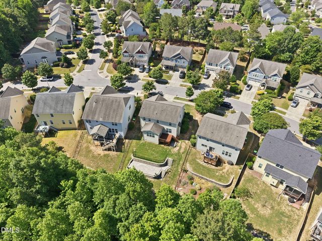 225 Harbor Fog Trail, Holly Springs, NC 27540
