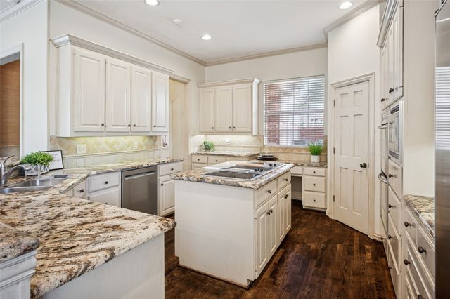 5401 Grasmere Drive, Plano, TX 75093