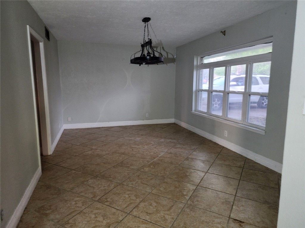 131 Woodhaven, Ingleside, TX 78362 — photo 5