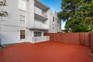 1725 W 60th St F126, Hialeah, FL 33012