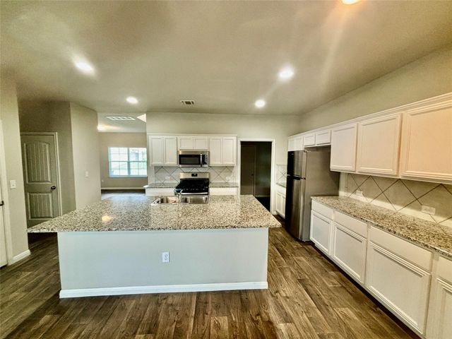 1905 Alamo Heights Ave, Austin, TX 78754