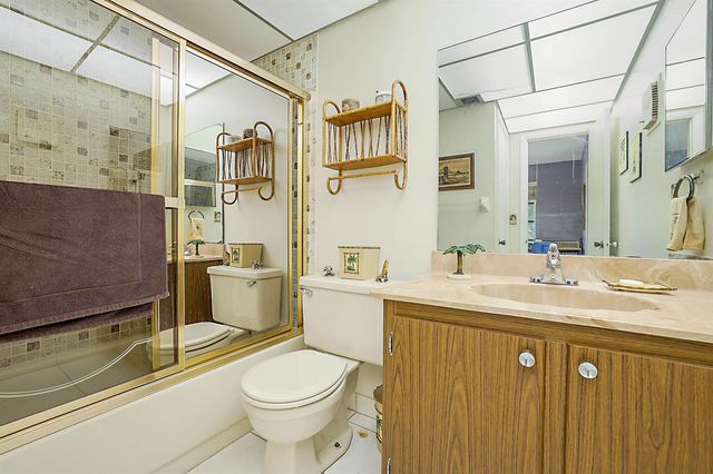5231 Copperleaf Circle, Delray Beach, FL 33484