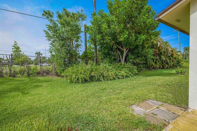 5231 Copperleaf Circle, Delray Beach, FL 33484
