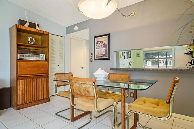5231 Copperleaf Circle, Delray Beach, FL 33484