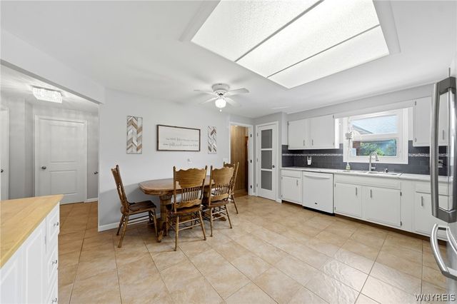 29 Bay Lane, Cheektowaga, NY 14225
