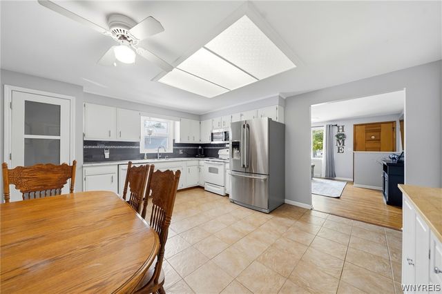 29 Bay Lane, Cheektowaga, NY 14225