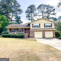 726 Victoria Circle, Dublin, GA 31021