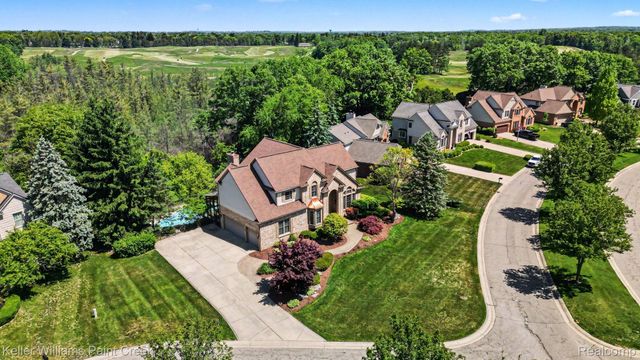 1432 Oakmont Court, Orion Charter Township, MI 48362