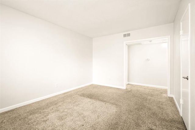 2238 S Piney Point Road 102, Houston, TX 77063