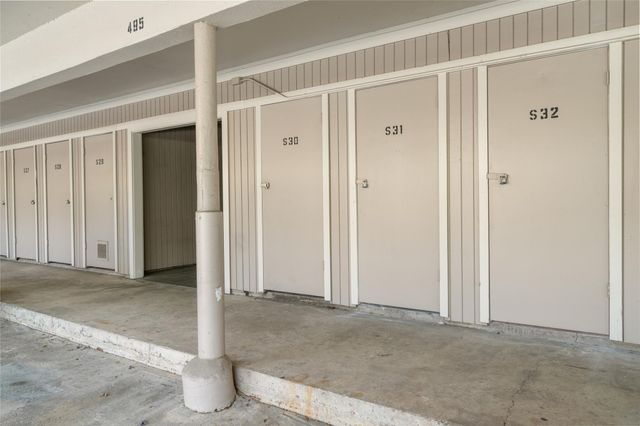 2238 S Piney Point Road 102, Houston, TX 77063